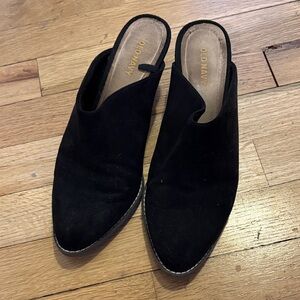 Old Navy Women's Black Suede Mules